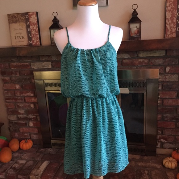 navy and turquoise dress